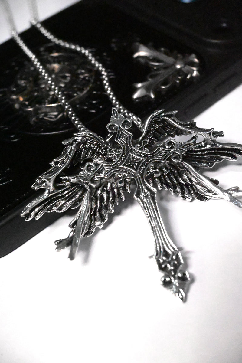 Archangel’s Fall Necklace
