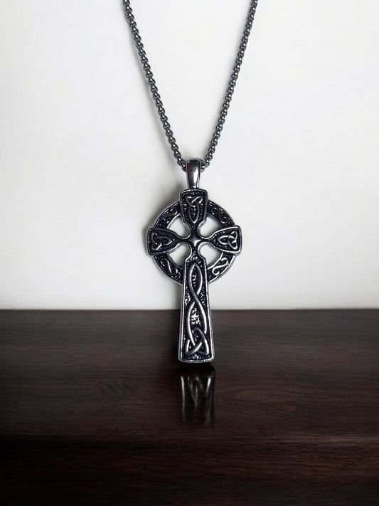 Royal Fleur Cross