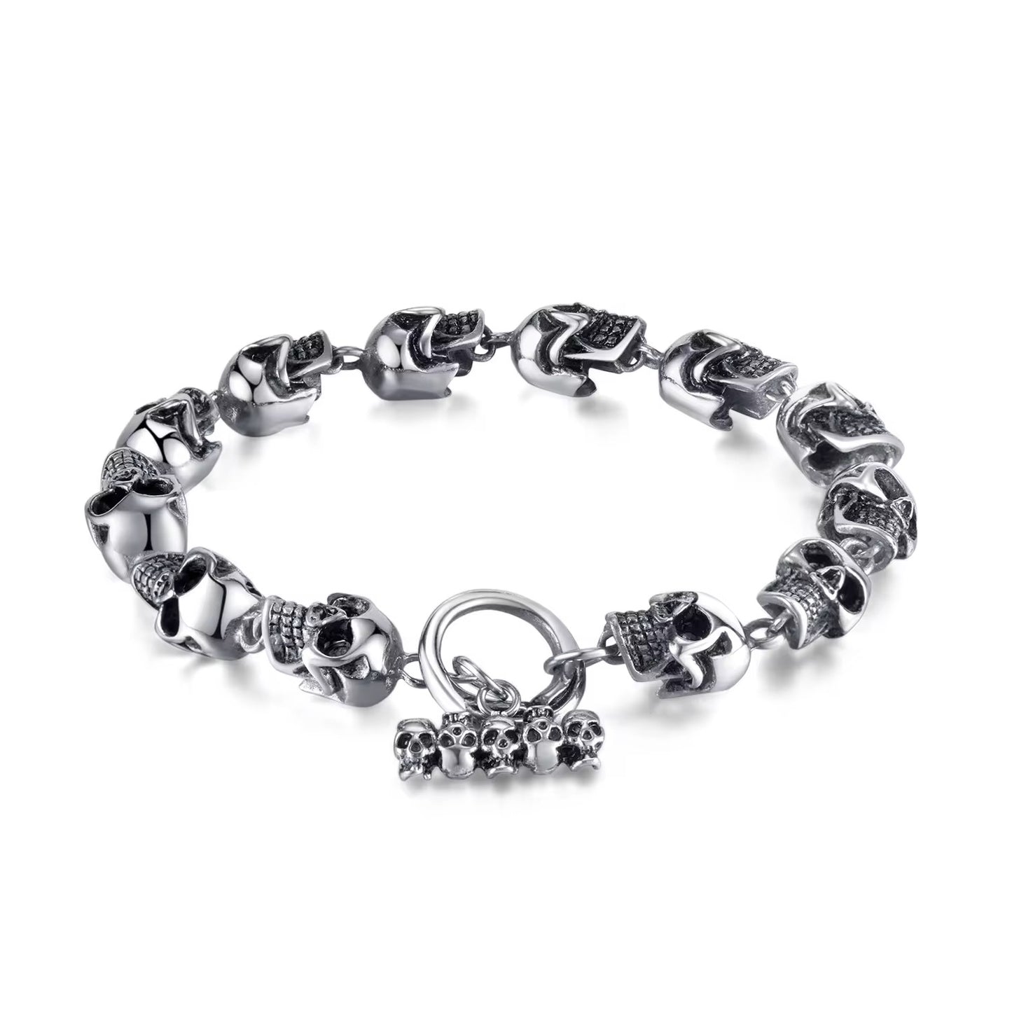 Memento’s Conqueror Bracelet